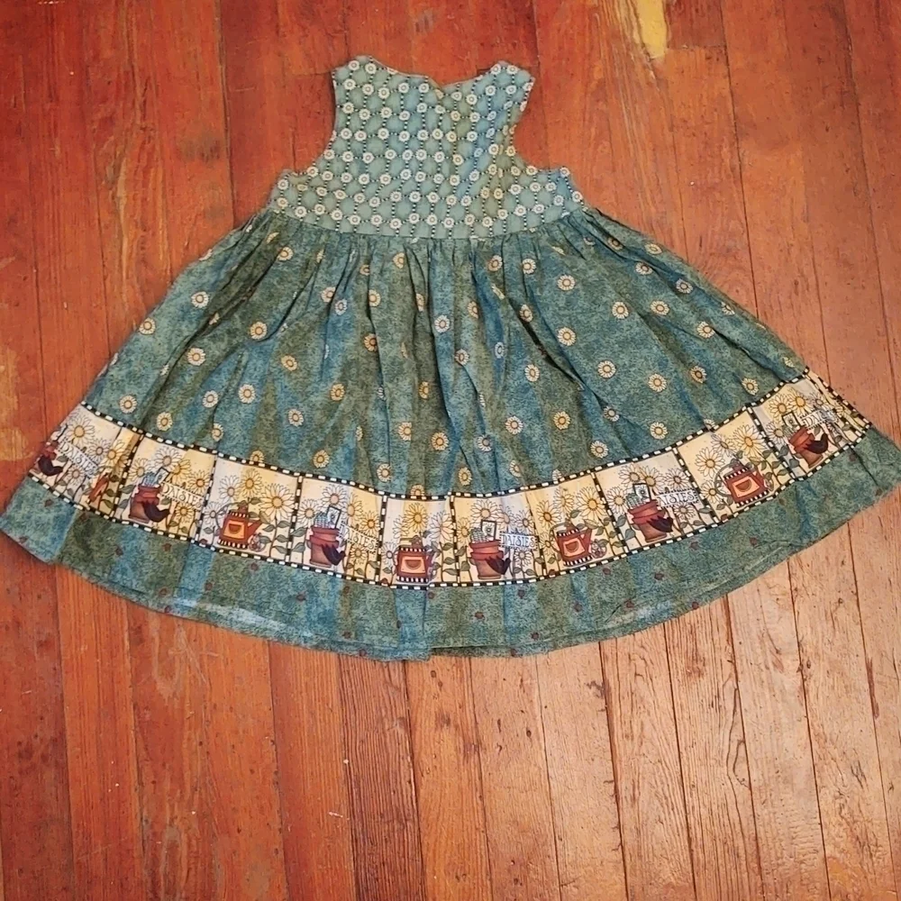 Daisy Print Green Sleeveless Sundress
